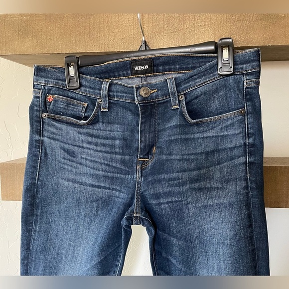 Hudson| Dark Wash Skinny Jeans in Krista Ankle Style•••Size 30, Raw Hem - Picture 5 of 15